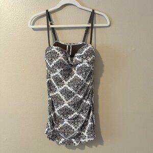 Tommy Bahama Swimsuit‎ One Piece Brown M Dress Ruffle Classic 50s Inspired Twist